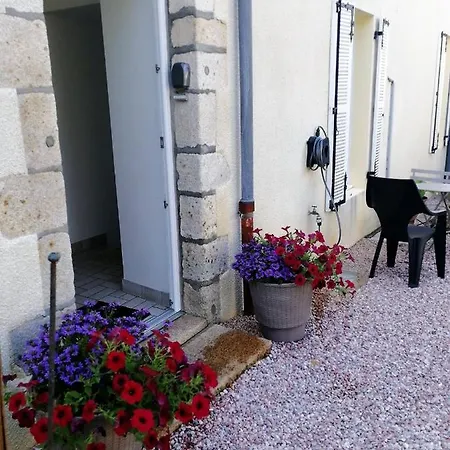 Le Gite Du Fou Logement 8 Pers 13Mn Puy Du Fou Saint-Amand-sur-Sevre Exterior photo